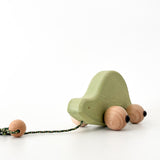 צב משיכה עם גלגלים